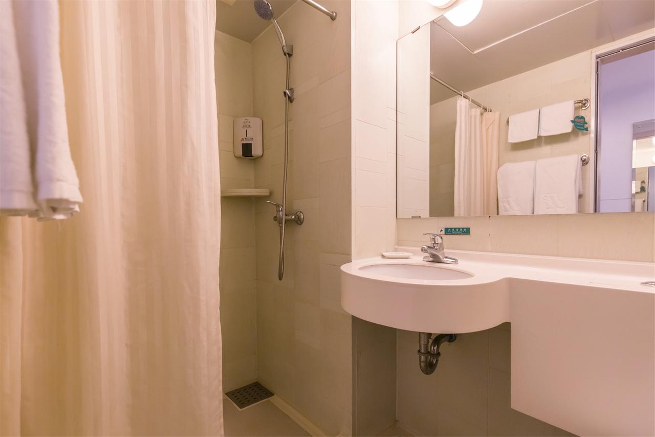 Jinjiang Inn Chengdu Chunxi Road Taiguli Hotel Экстерьер фото