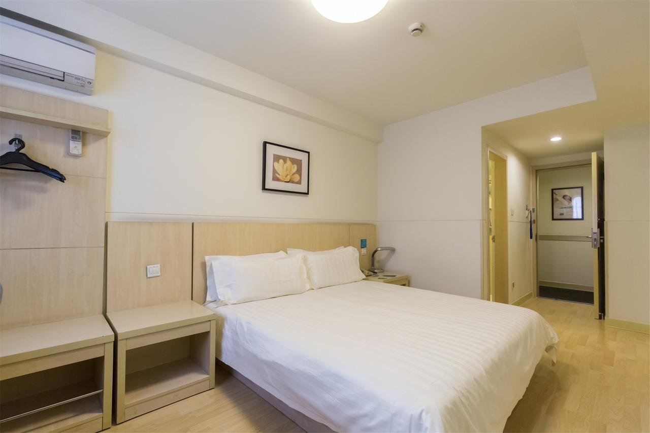 Jinjiang Inn Chengdu Chunxi Road Taiguli Hotel Экстерьер фото