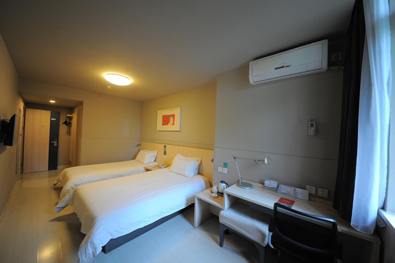 Jinjiang Inn Chengdu Chunxi Road Taiguli Hotel Экстерьер фото